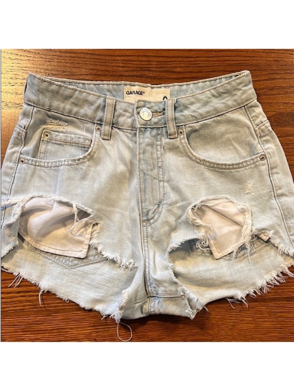Garage • Women's 0 • Light Blue • Distressed Denim Shorts